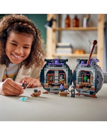 LEGO Harry Potter Cauldron: Secret Potions Classroom