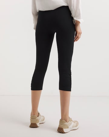 Black Cotton Ruched Hem Cropped Leggings