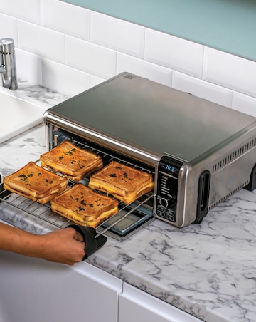 Ninja Foodi 8-in-1 Flip Mini Oven SP101UK