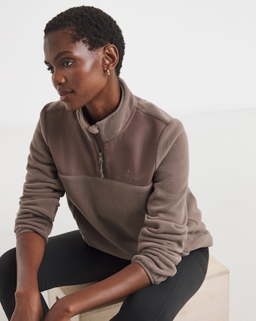 Snowdonia 1/2 Zip Fleece