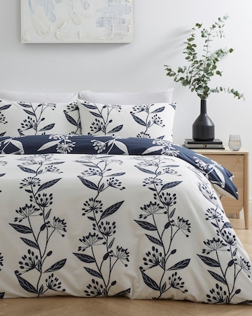 Allium Floral Navy Duvet Set