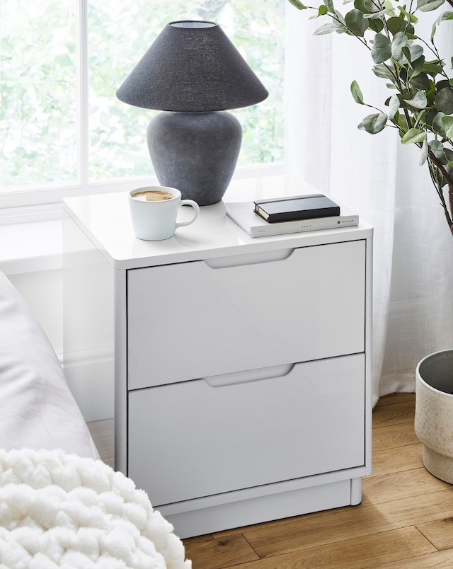 Ellia Side Table With 2 Drawers - White