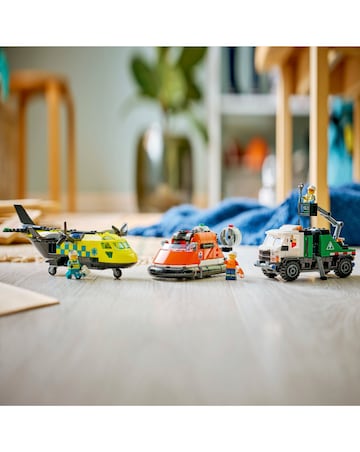 LEGO City Airplane, Service Truck & Hovercraft Rem