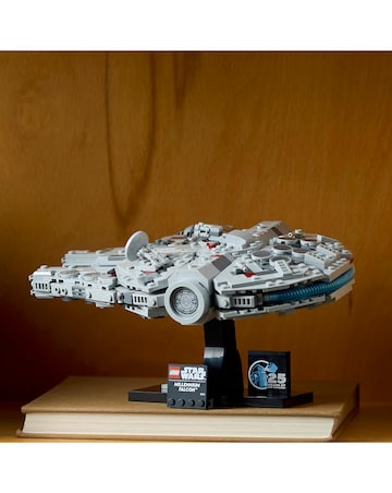 LEGO Star Wars Millennium Falcon Set 75375