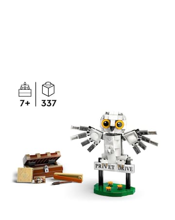 LEGO Harry Potter Hedwig at 4 Privet Drive 76425