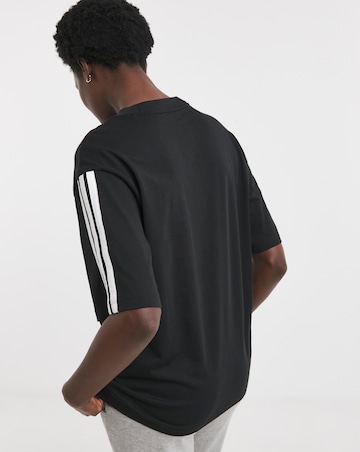 adidas Essentials 3 Stripes Boyfriend T-Shirt