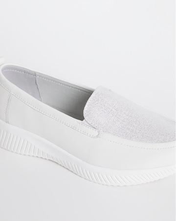 Heavenly Soles Fia Sporty Leather Loafer - Extra Wide Fit (EEE)