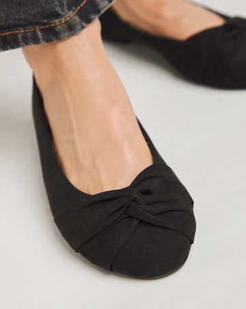 Nova Twist Front Ballerina Shoes - Standard Fit (D)