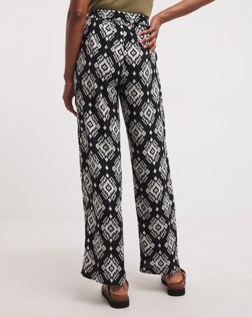 Mono Print Spun Viscose Pull On Wide Leg Trouser