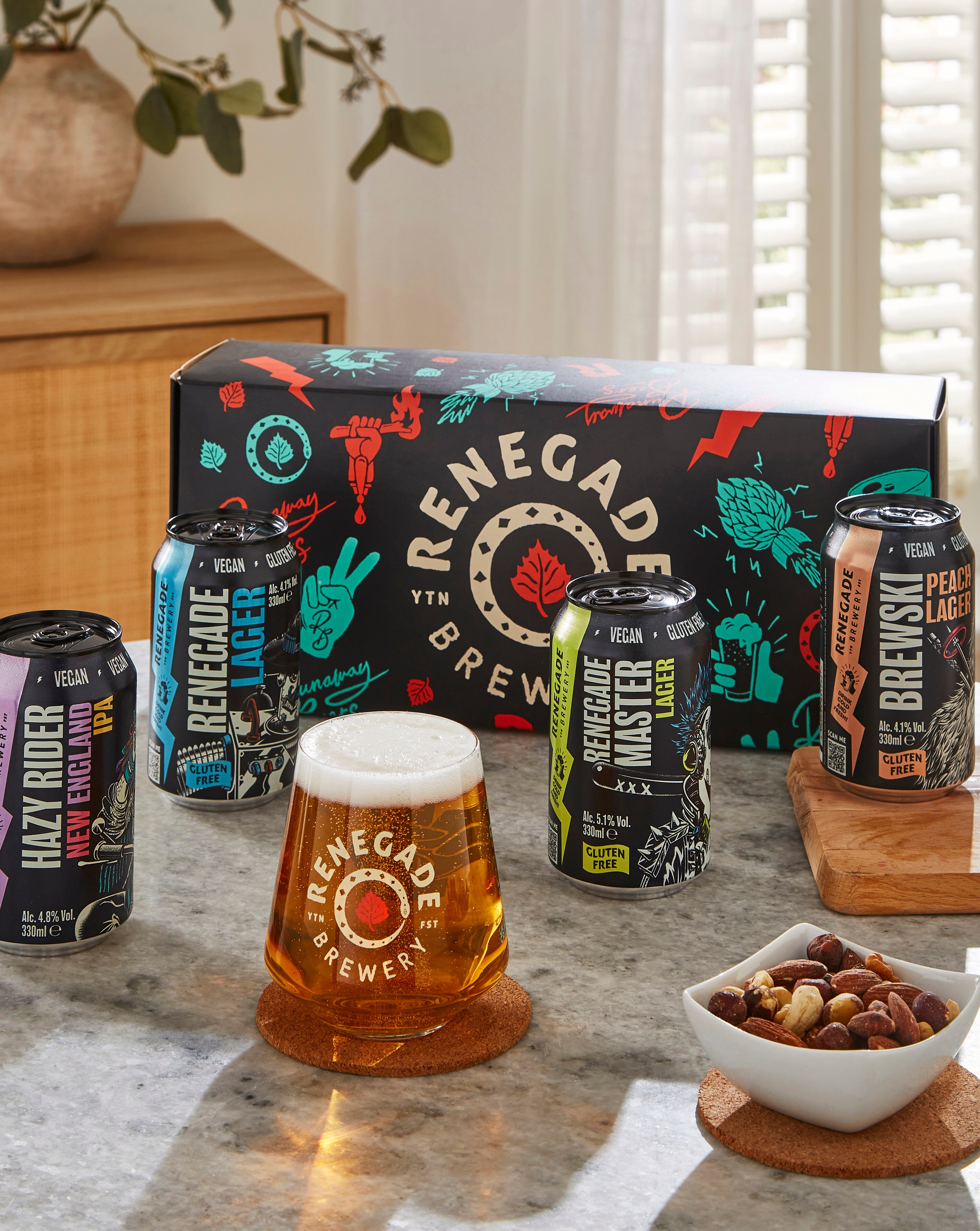 Renegade Craft Beer Gift Set 4 x 330ml Cans and Craft Glass