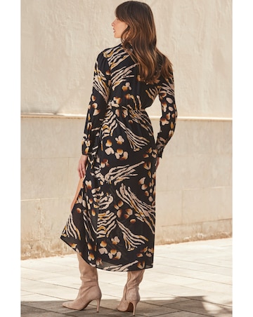 Sosandar Black Animal Collared Midi Wrap Dress