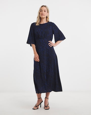 Half Sleeve Angel Sleeve Tea Dress