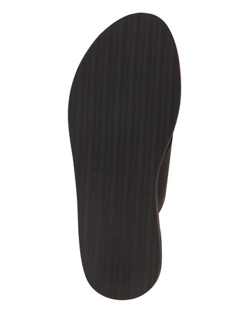 Leather Cross Strap Sandal W Fit