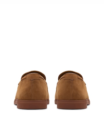 Clarks Torford Tassel Shoe - Cola Suede