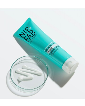 NIP+FAB Hyaluronic Fix Extreme4 Cleansing Cream - 150ml