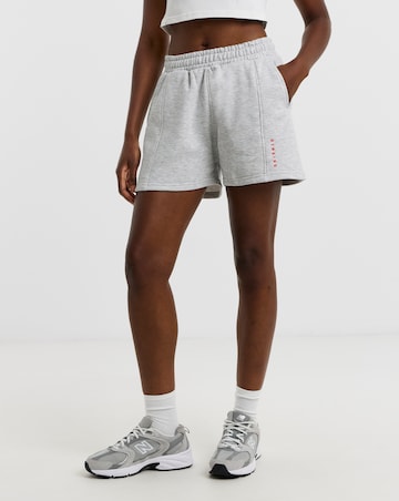 Gym King Shadow Seam Detail Short