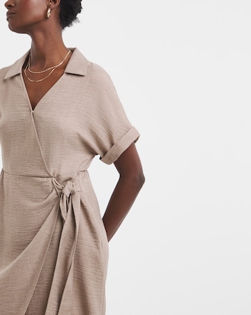 Textured Fabric Short Sleeve Wrap Dress