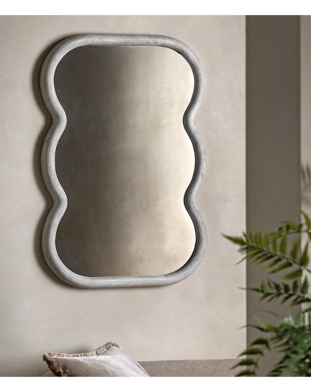 Gallery Curved Rectangle Mirror