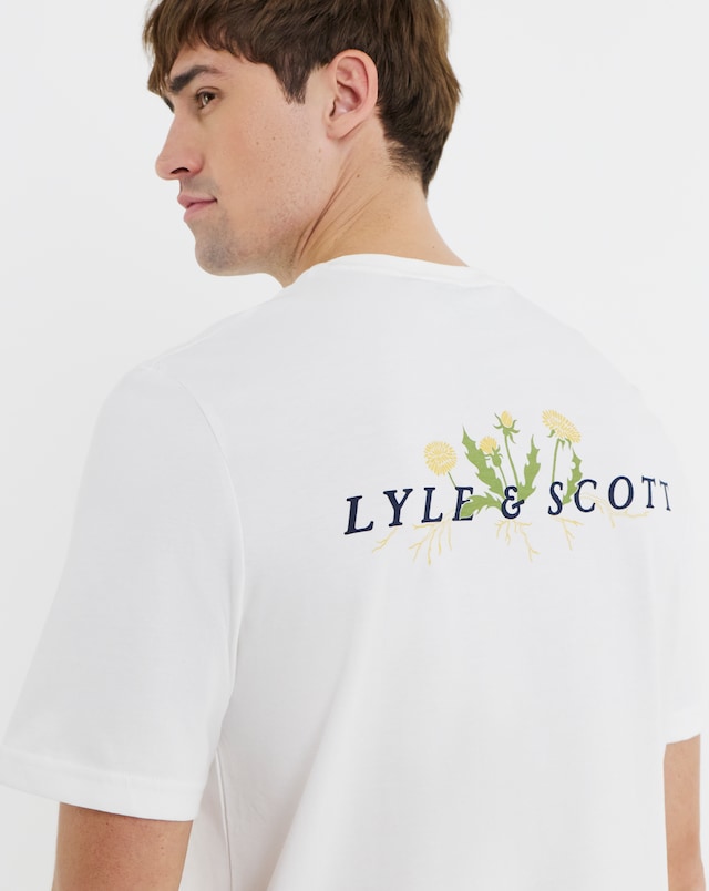 Lyle & Scott Dandelion Script Graphic T-Shirt - White