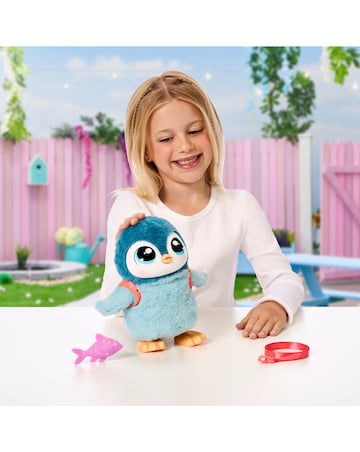 Little Live Pets My Walking Penguin - Waddles