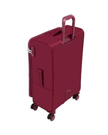 IT Luggage Lustrous Luxe Medium Suitcase
