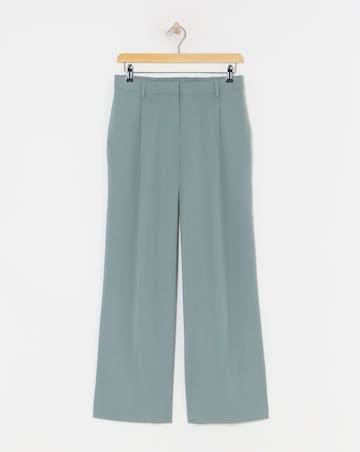 Pleated Wide Leg Trousers