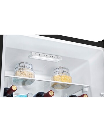 Hisense RB390N4WBE Fridge Freezer Black
