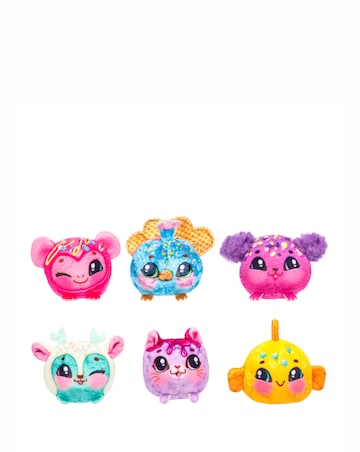 Cookeez Makery Yum Yumz Collector Case with 6 Plush Toys