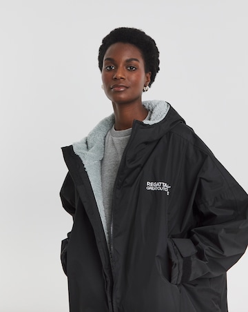 Regatta Waterproof Changing Robe