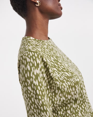 Longline Curved Hem 3/4 Sleeve Top