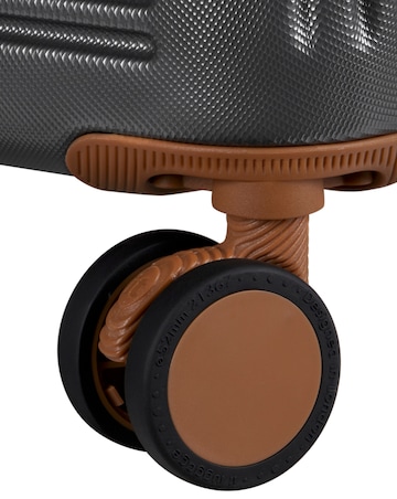 IT Luggage Clarify Medium Suitcase