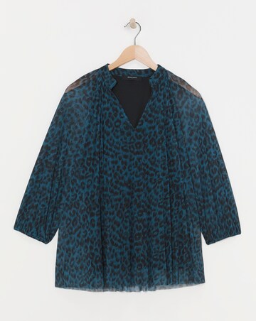 Print V-Neck Mesh Blouse