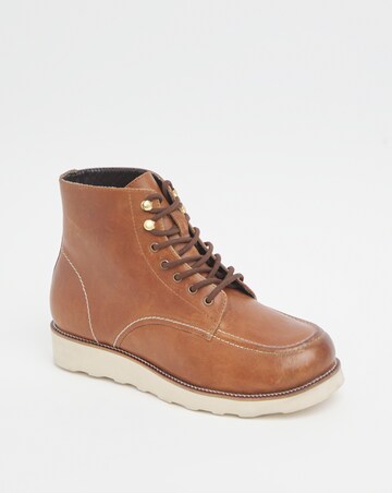 Lace Up Boot Wide