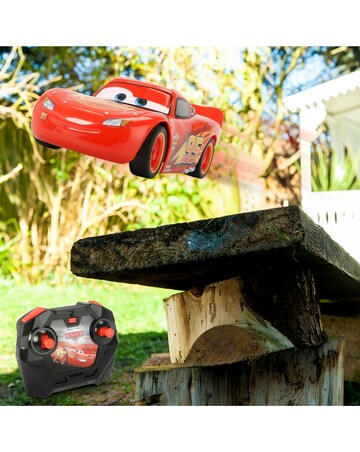 Disney Cars Remote Control Lightning McQueen Turbo Racer