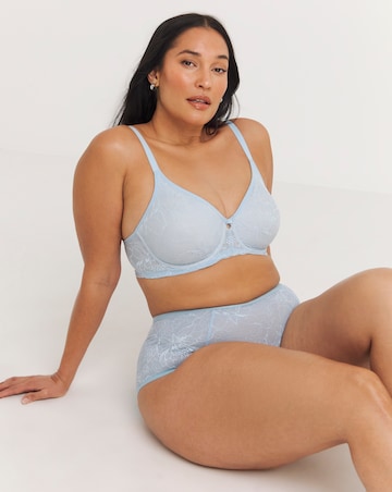 Triumph Amourette Charm Minimiser Wired Bra Blue