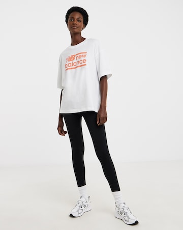 New Balance Sport Graphic Oversized T-Shirt
