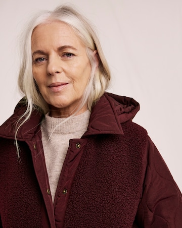 Julipa Borg Quilted Long Coat