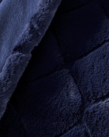 Catherine Lansfield Cosy Diamond Throw