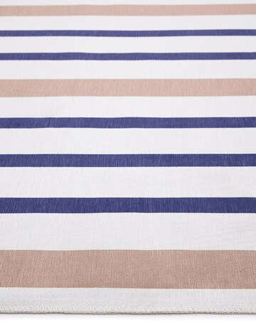 Coastal Stripe Washable Easy-Care Rug