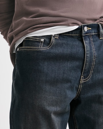 Union Wardrobe Classic Straight Stretch Jean