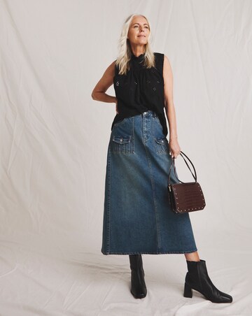 Julipa Broderie Front Jersey Back Top