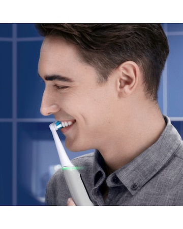 Oral-B iO6 Grey Opal Electric Toothbrush