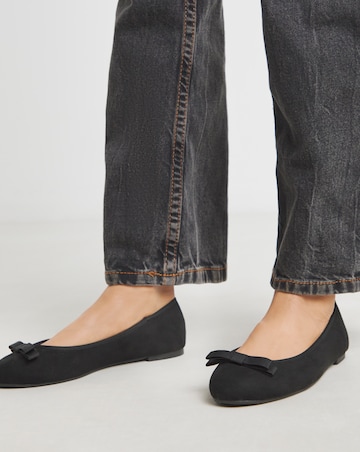 Simply Be Abundance Classic Bow Ballerina Shoes - Extra Wide Fit (EEE)