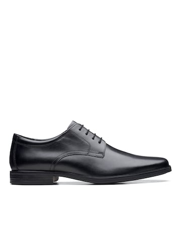 Clarks Howard Walk Shoes Wide Fit - Black