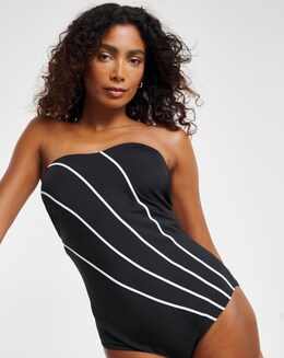 MAGISCULPT Flatter Me Underwired Bandeau Swimsuit