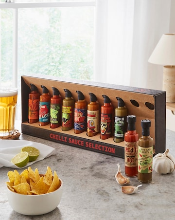 10 Chilli Sauce Selection