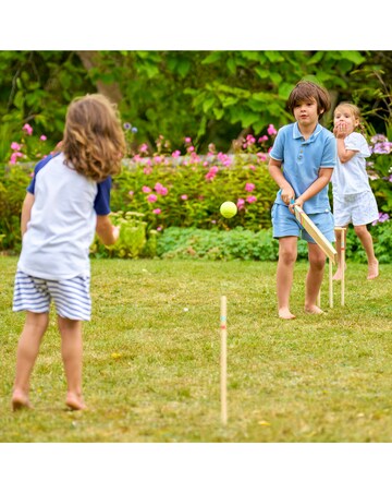 TP Wooden Cricket Set