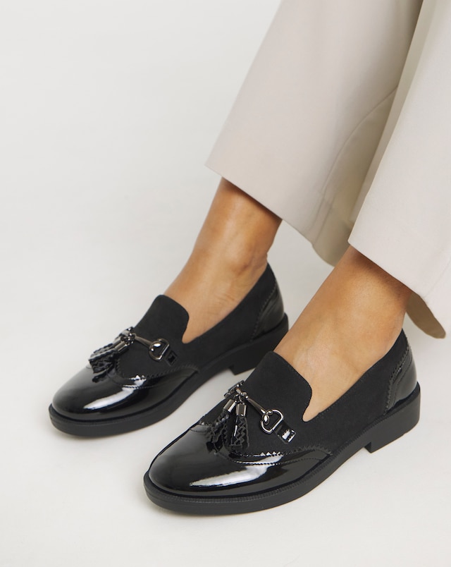 Drama Brogue Tassel Loafer - Wide Fit (E)