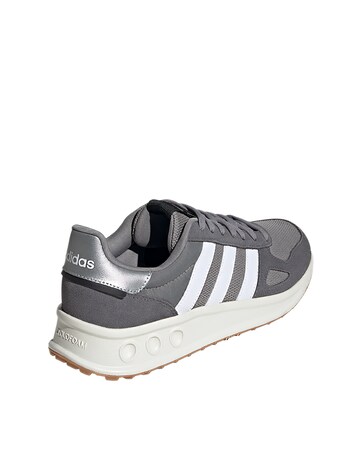 adidas Run 84 Trainers