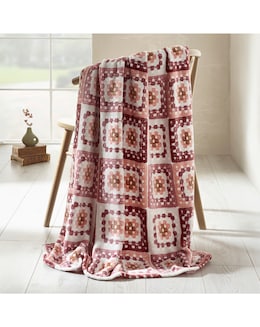 Catherine Lansfield Crochet Print Fleece Throw